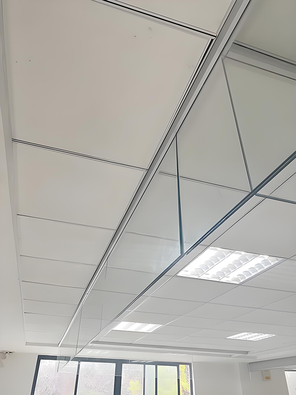 呼图壁玻璃呼图壁挡烟垂壁