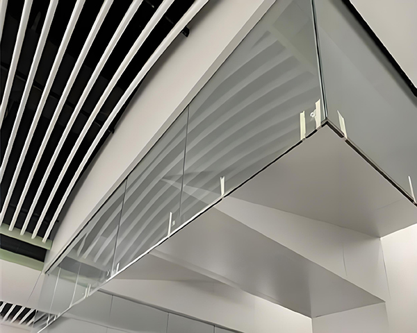 呼图壁玻璃呼图壁挡烟垂壁