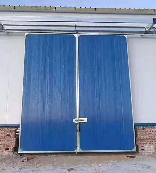 呼图壁工业门在大型仓储物流通道中的应用实例